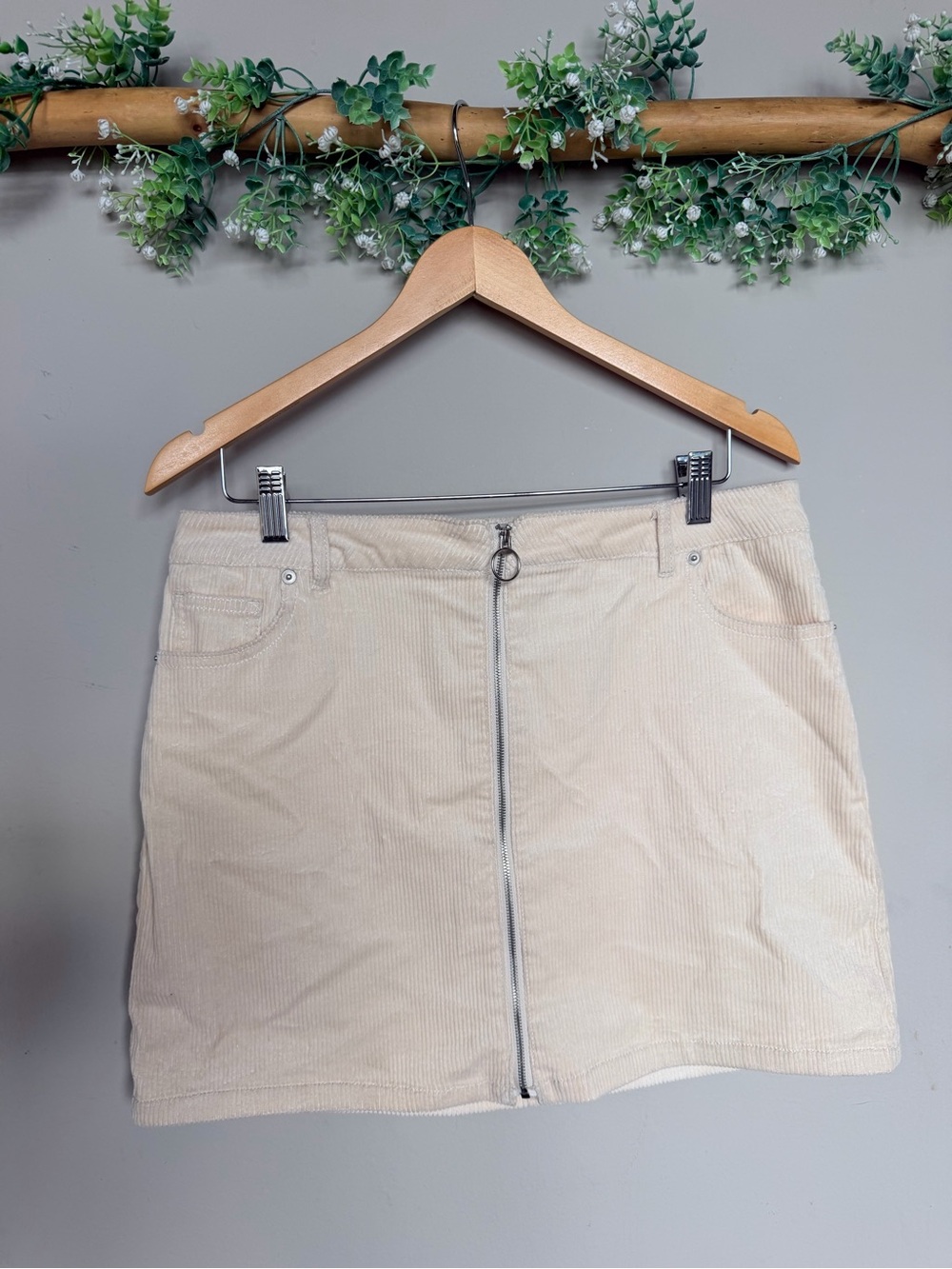 Love Tree Beige Zip-Front Corduroy Mini Skirt